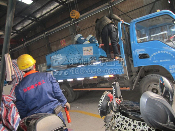 脫水篩裝車