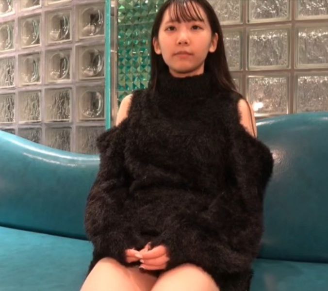 姑の卑猥過ぎる巨乳を狙う娘婿 大原理央